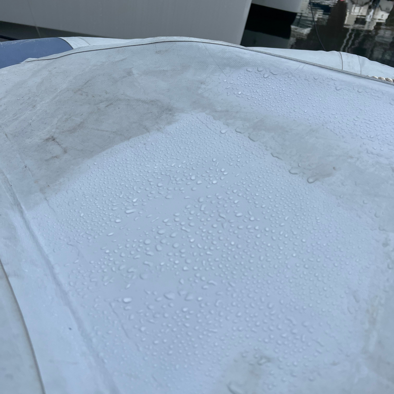 Last inn bildet i Gallery Viewer, Båtproff Kraftvask til båt | Kraftvask før polering